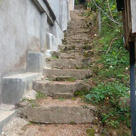 Secret View Homestay אלה מראה חיצוני תמונה